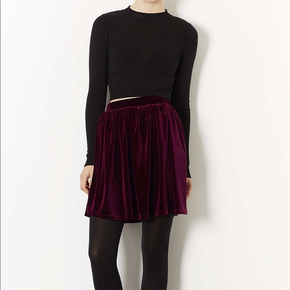 TOPSHOP Burgundy Velvet Skater Skirt US 4 - Picture 4 of 7